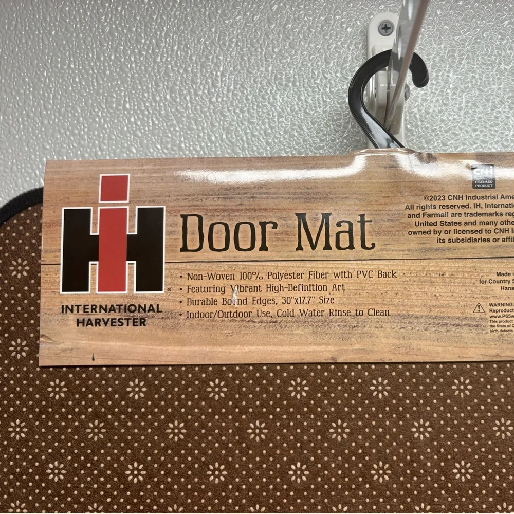 International Harvester Farmall Tractor 17.7”x30” Rug, indoor/Outdoor Red Mat.